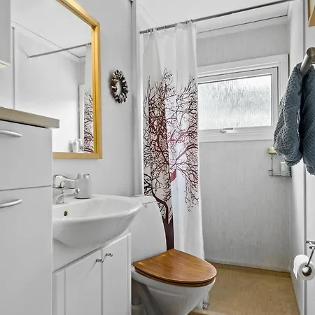 2 Bedroom In Højby