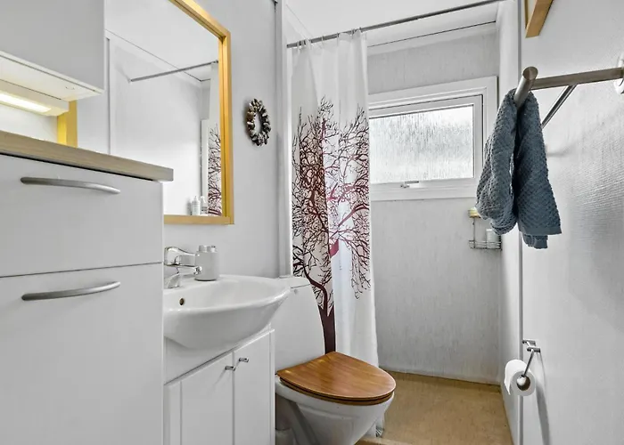 2 Bedroom In Højby